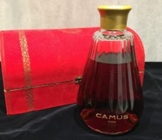 【カミュ】カラフェ バカラボトル
