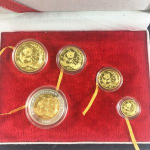 1994年パンダ金貨中国の画像