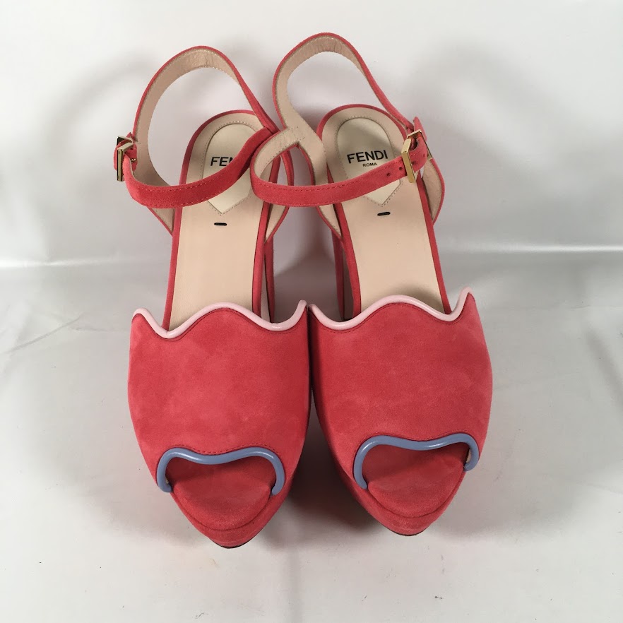 FENDI スエードヒール