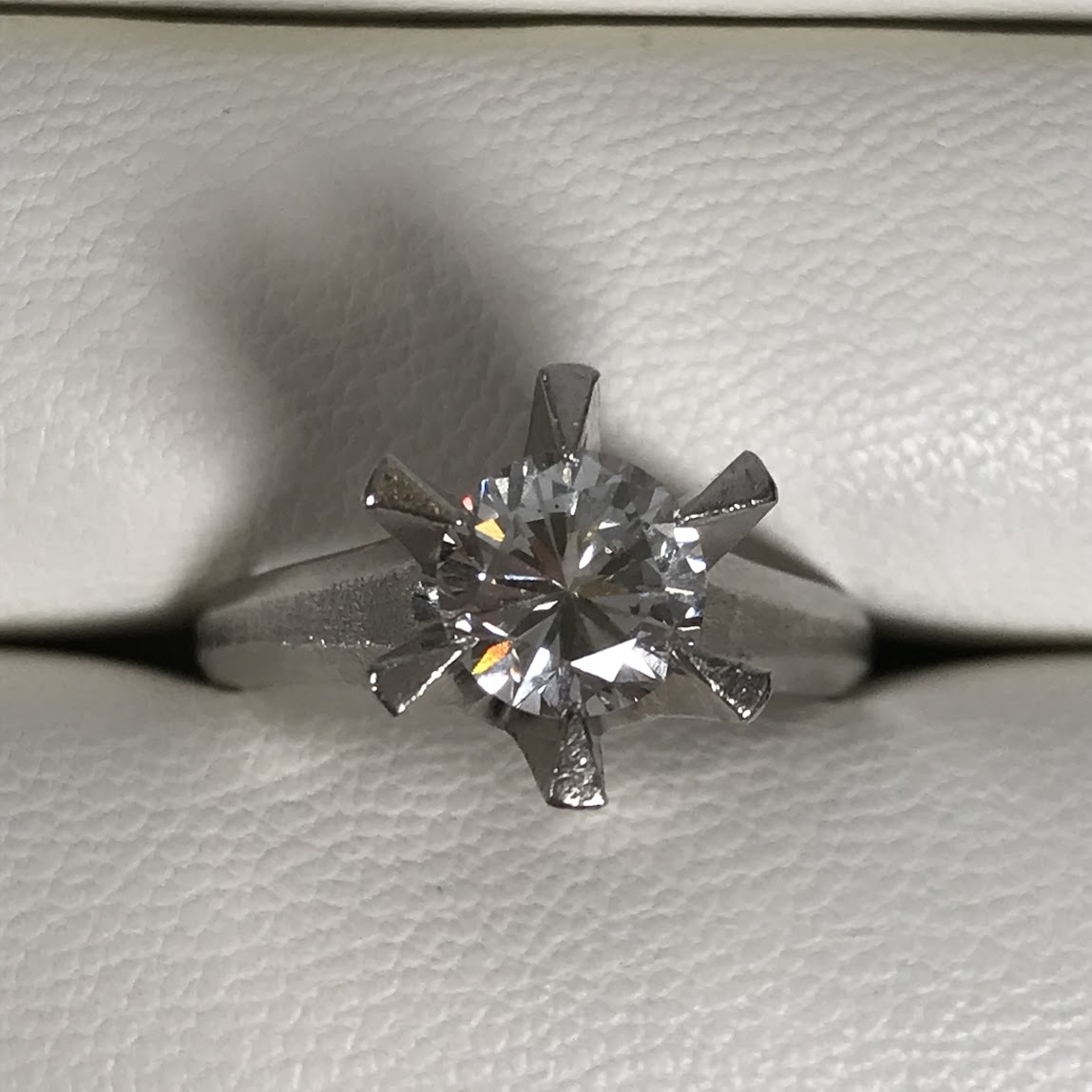 Pt900 ダイヤR 1.08ct