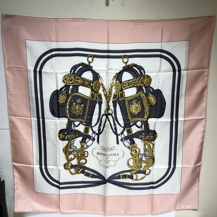 エルメス 大判スカーフ カレ90 阪急三番街　買取