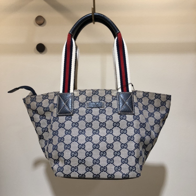 グッチ 買取 阪急 まねきや