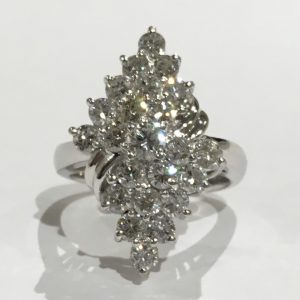 Pt900 2.13ct ダイヤ リング