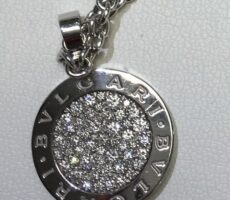 ブルガリブルガリ　パヴェダイヤモンドネックレス K18WG